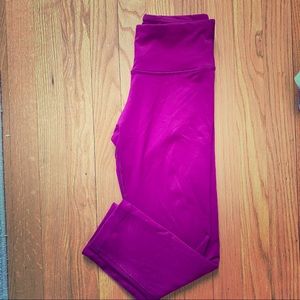 Fusia Cropped Leggings